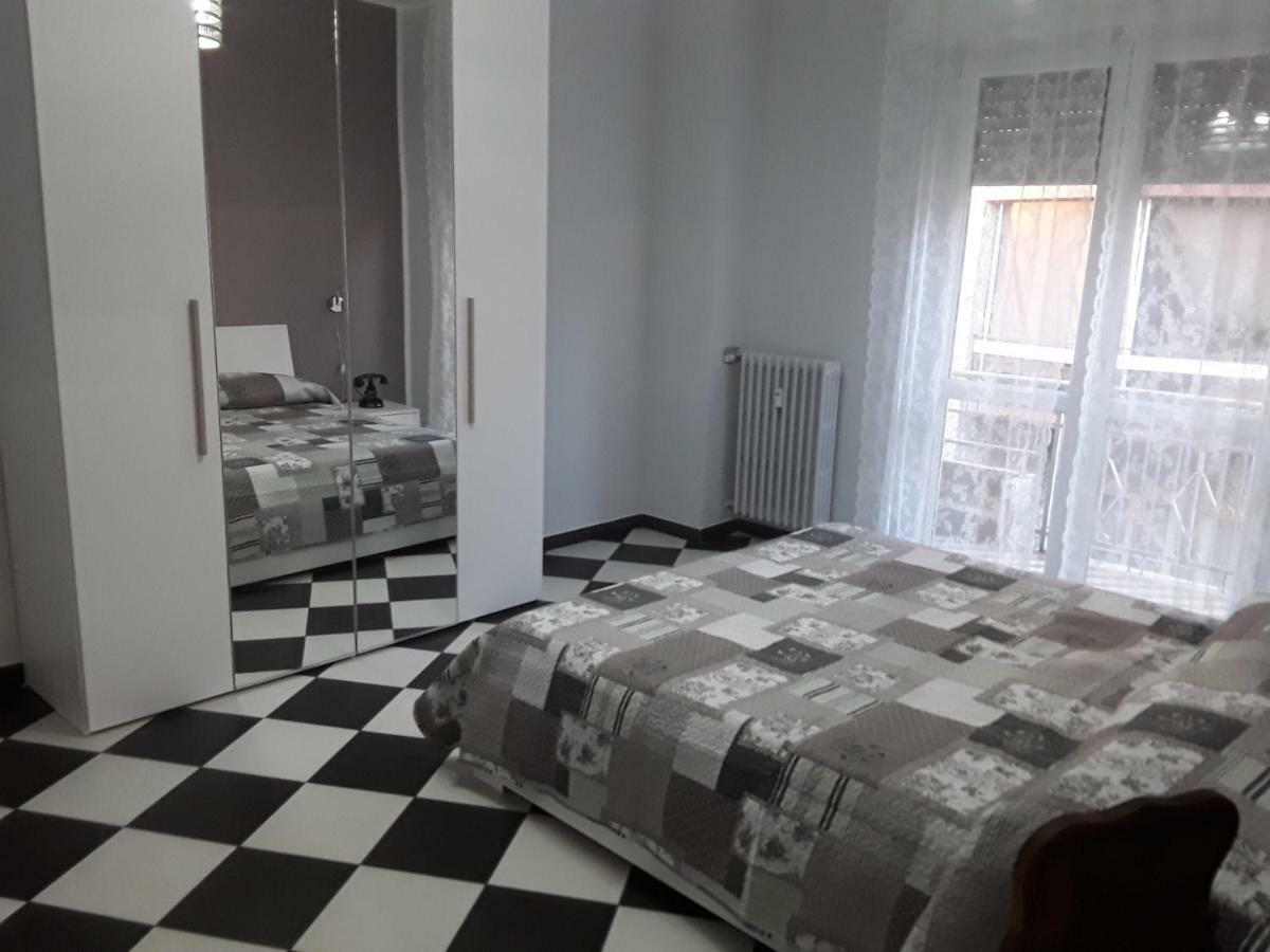 Appartamento Saretta Άστι Εξωτερικό φωτογραφία