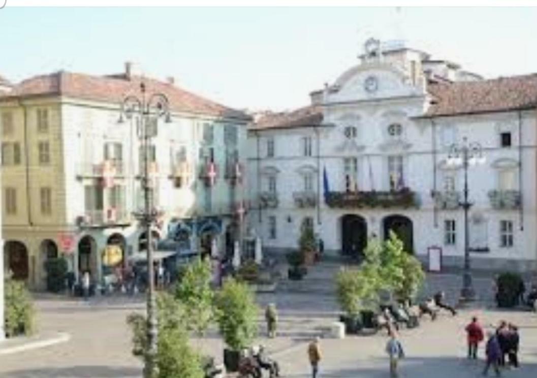 Appartamento Saretta Άστι Εξωτερικό φωτογραφία